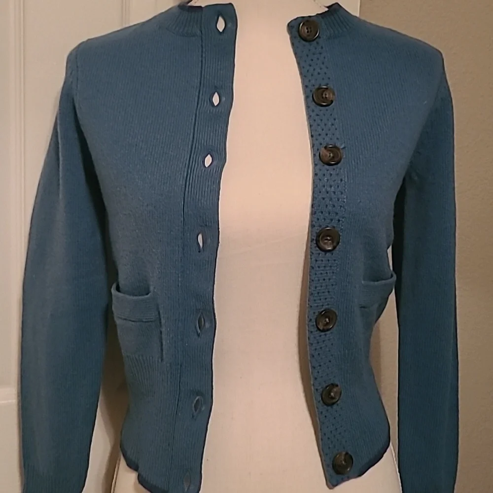 Brooks Brothers - Picture 2 of 6